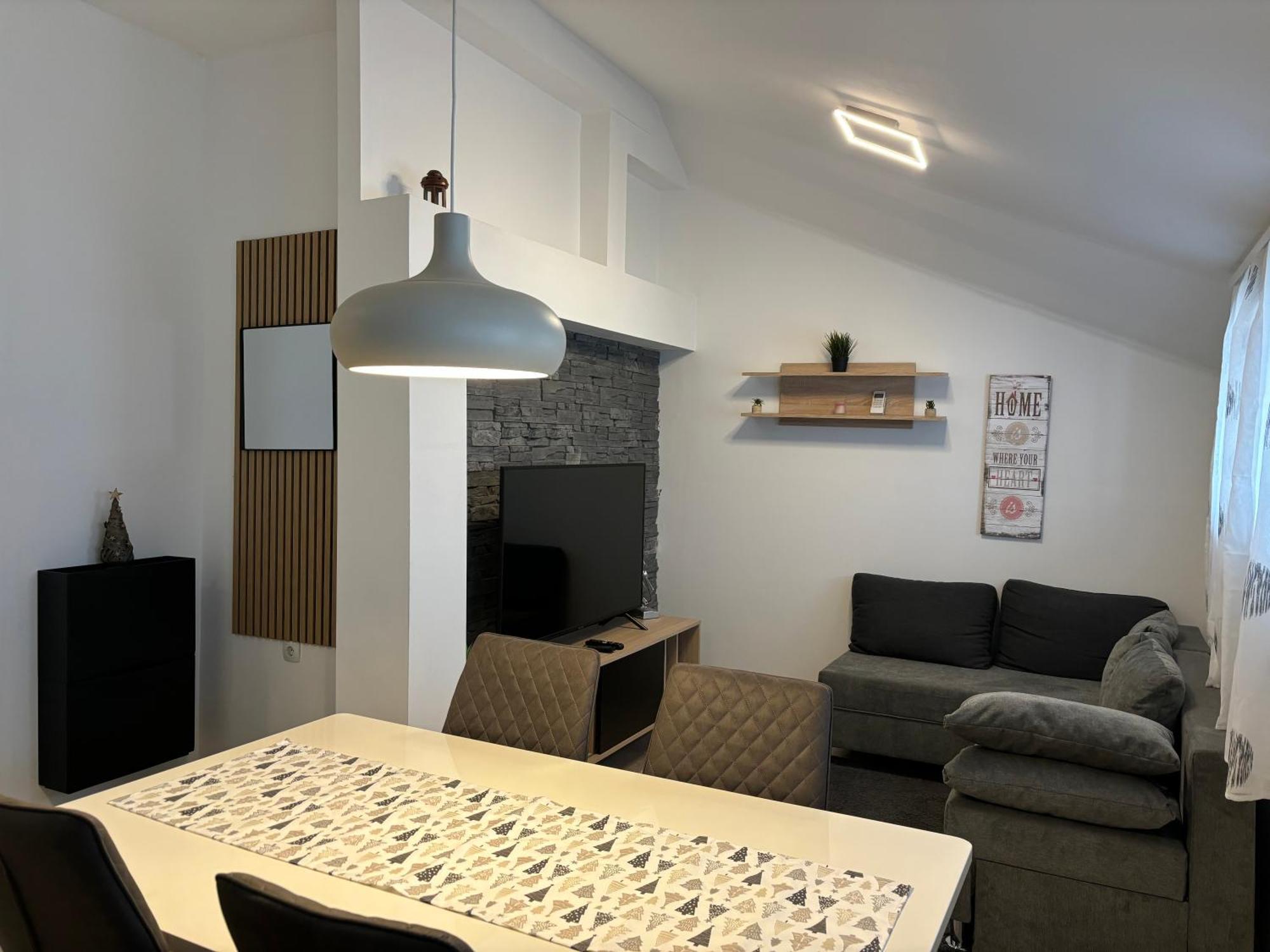 Albert Apartments Zagreb Airport 大戈里察 外观 照片